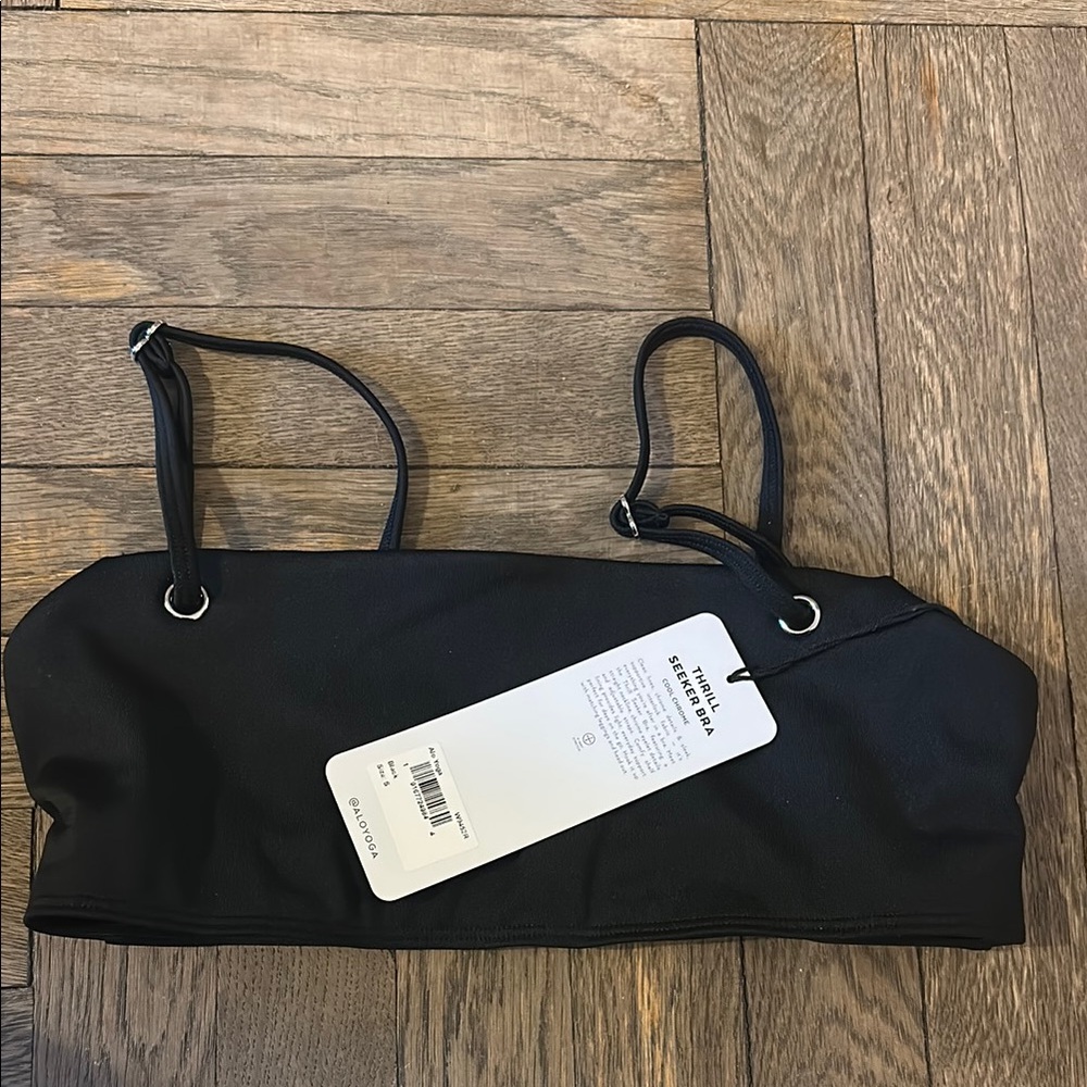 New! Alo Yoga Thrill Seeker Bra